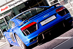 Audi Forum Airport Munich, R8, TT, RS7 �A�E�f�B�E�t�H�[�����E�G�A�|�[�g�E�~�����w��